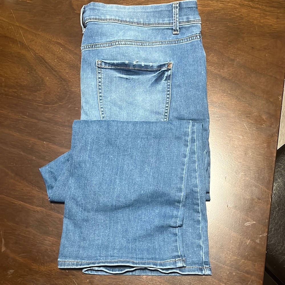 Women’s size 20 Maurice’s everflex jeans high rise